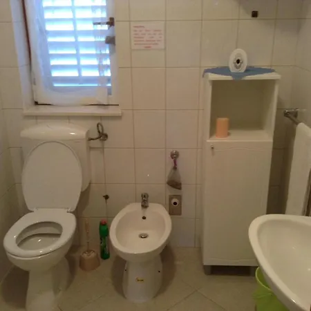 With Parking Space Kanica - - 11818 Rogoznica (Sibenik-Knin)