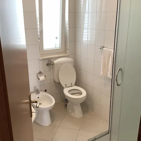 With Parking Space Kanica, - 11818 Apartment *
