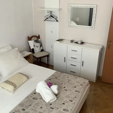 Apartment With Parking Space Kanica, - 11818 *
