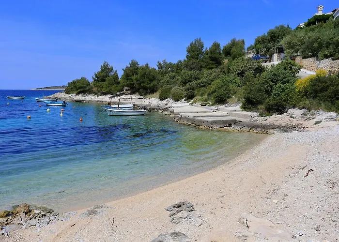 With Parking Space Kanica, - 11818 Daire