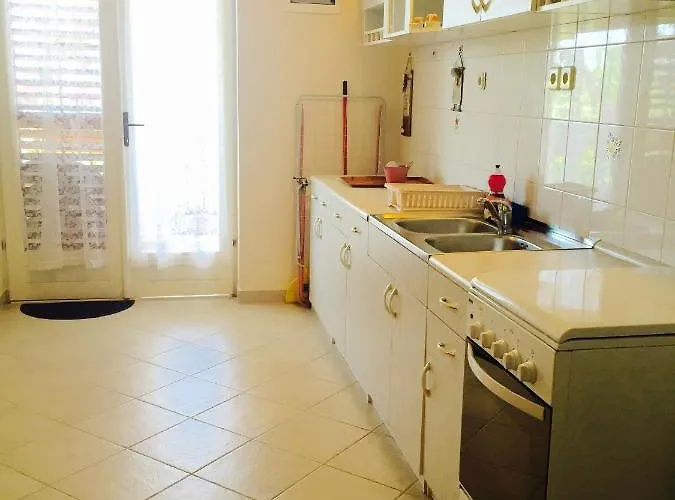 Daire With Parking Space Kanica, - 11818 Rogoznica (Sibenik-Knin)