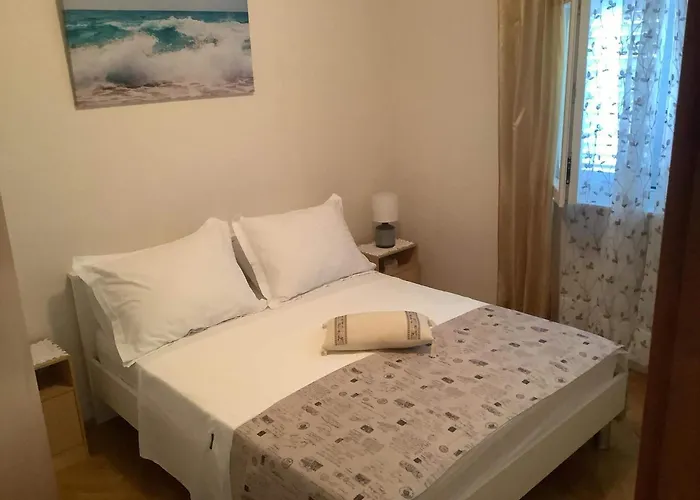 Daire With Parking Space Kanica, - 11818 *